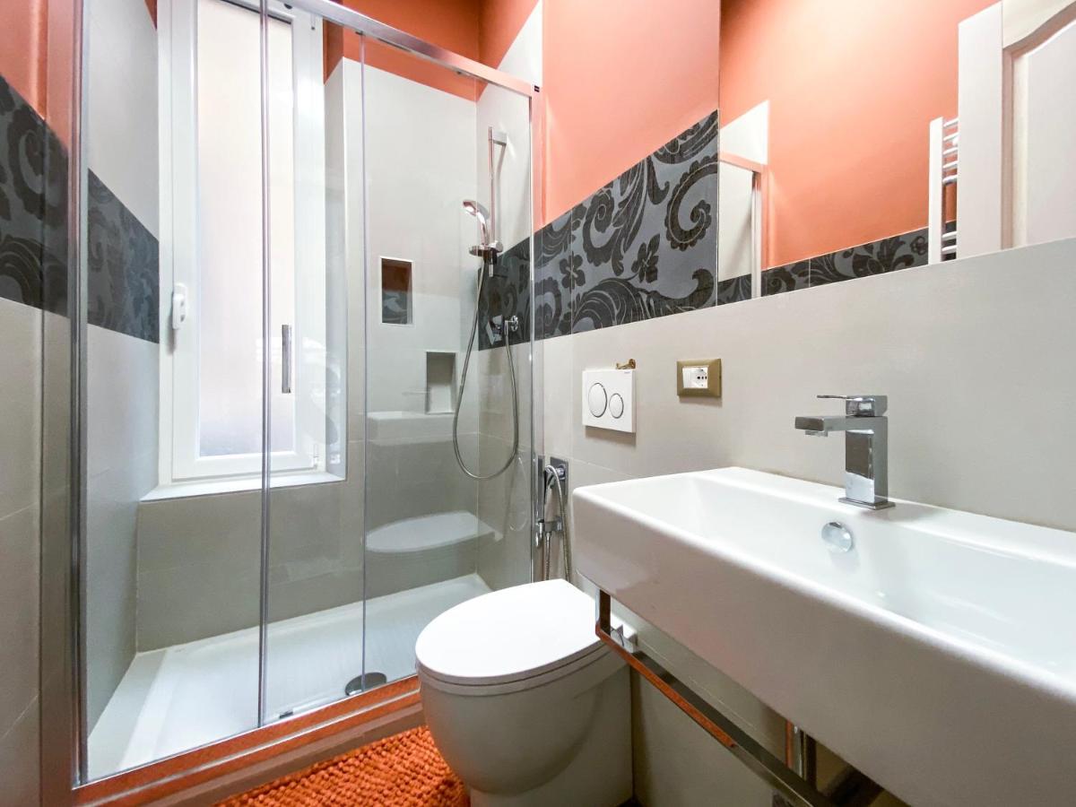 A 2 Passi Dal Centro Apartment *